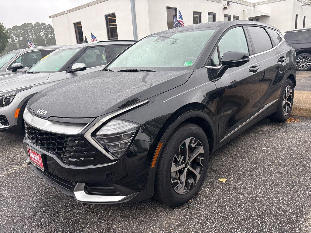 new 2025 Kia Sportage car, priced at $25,865