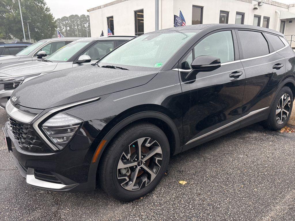 new 2025 Kia Sportage car, priced at $25,865