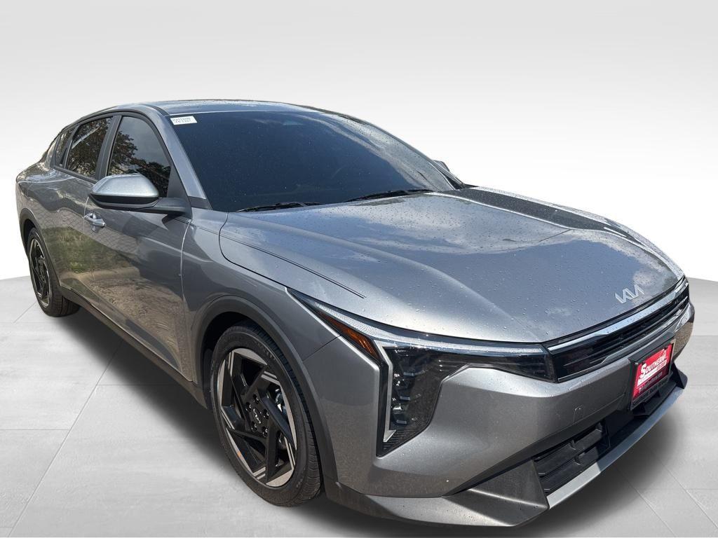 used 2025 Kia K4 car, priced at $22,720