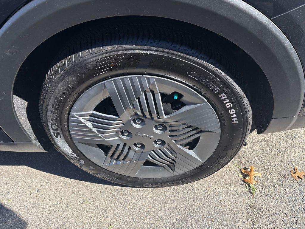 used 2025 Kia K4 car, priced at $20,550