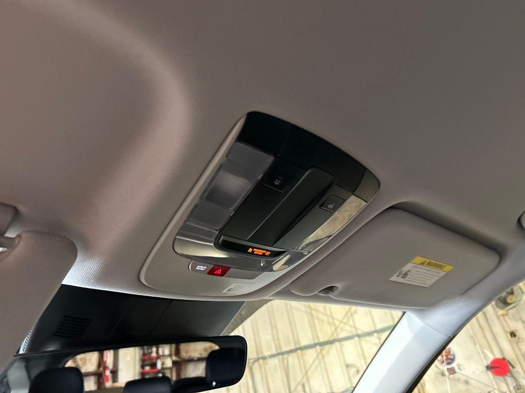 new 2026 Kia Sorento Hybrid car, priced at $38,137