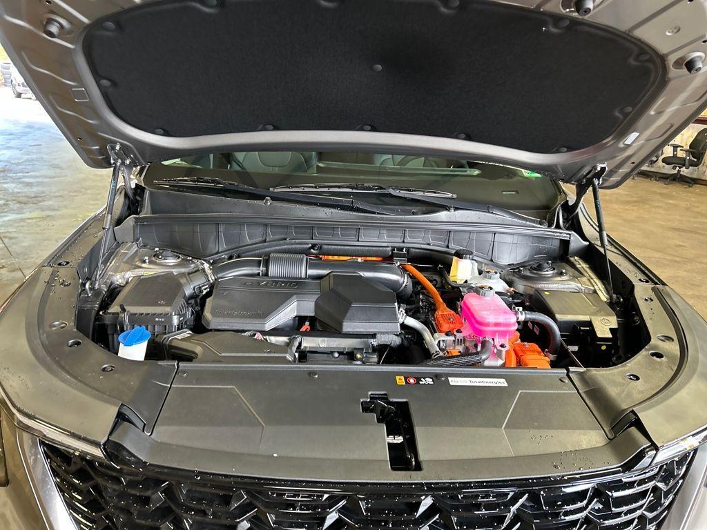 new 2026 Kia Sorento Hybrid car, priced at $38,137