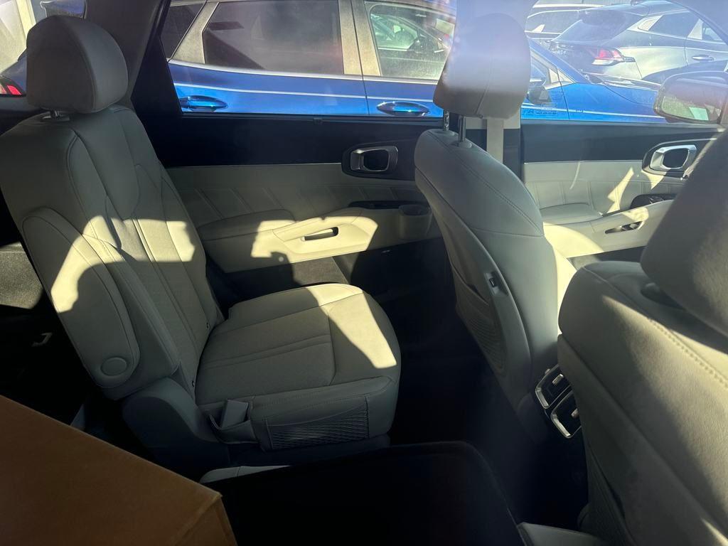 new 2023 Kia Sorento Hybrid car, priced at $44,710