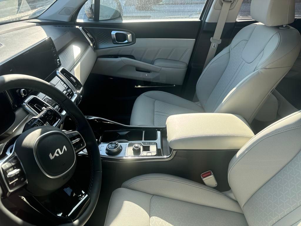 new 2023 Kia Sorento Hybrid car, priced at $44,710