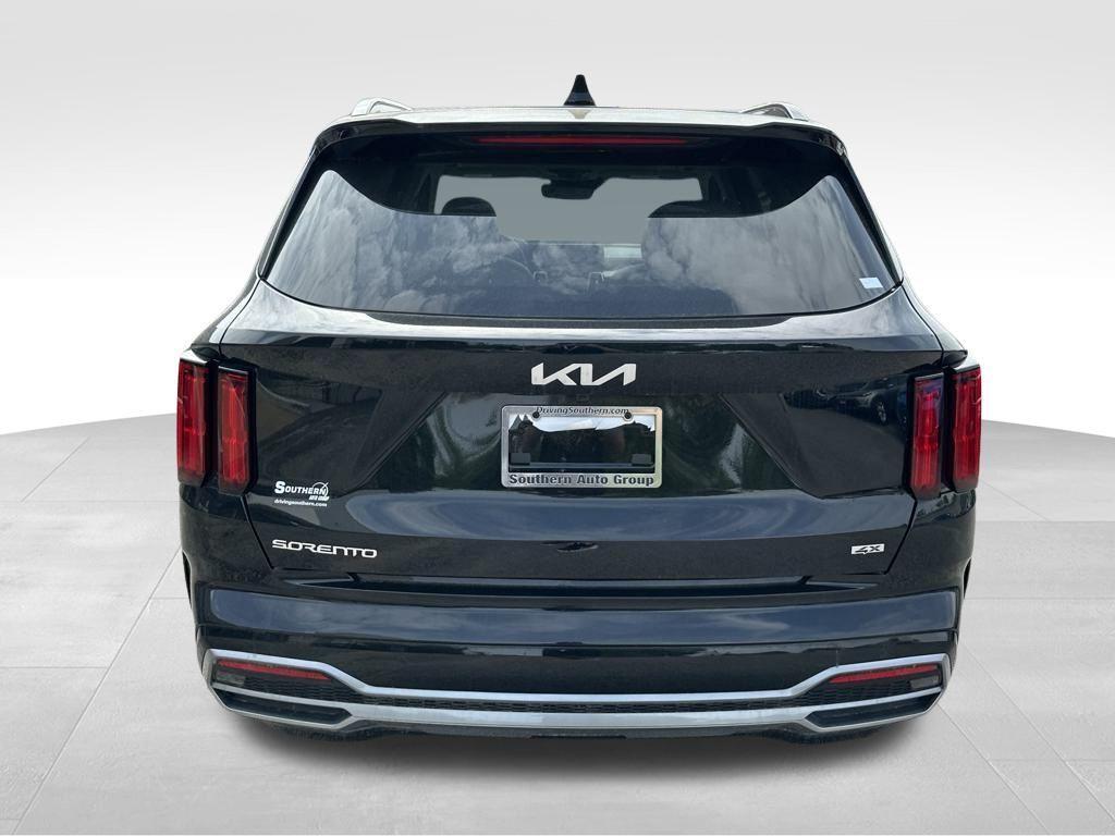 used 2023 Kia Sorento car, priced at $32,999