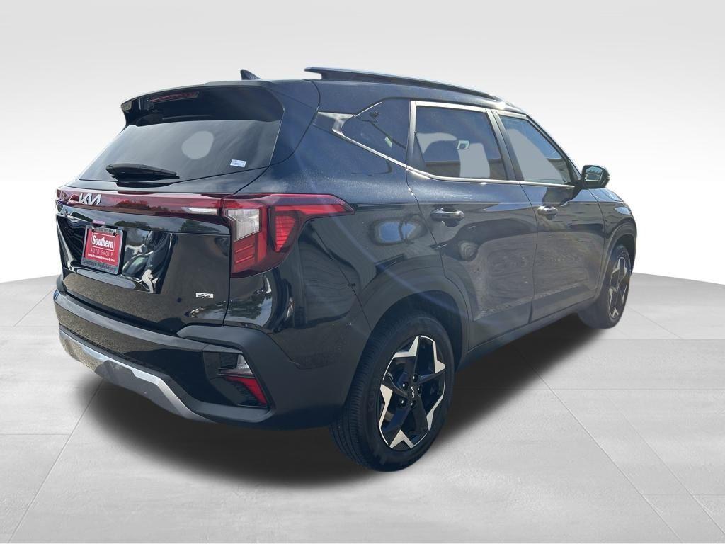used 2025 Kia Seltos car, priced at $24,600