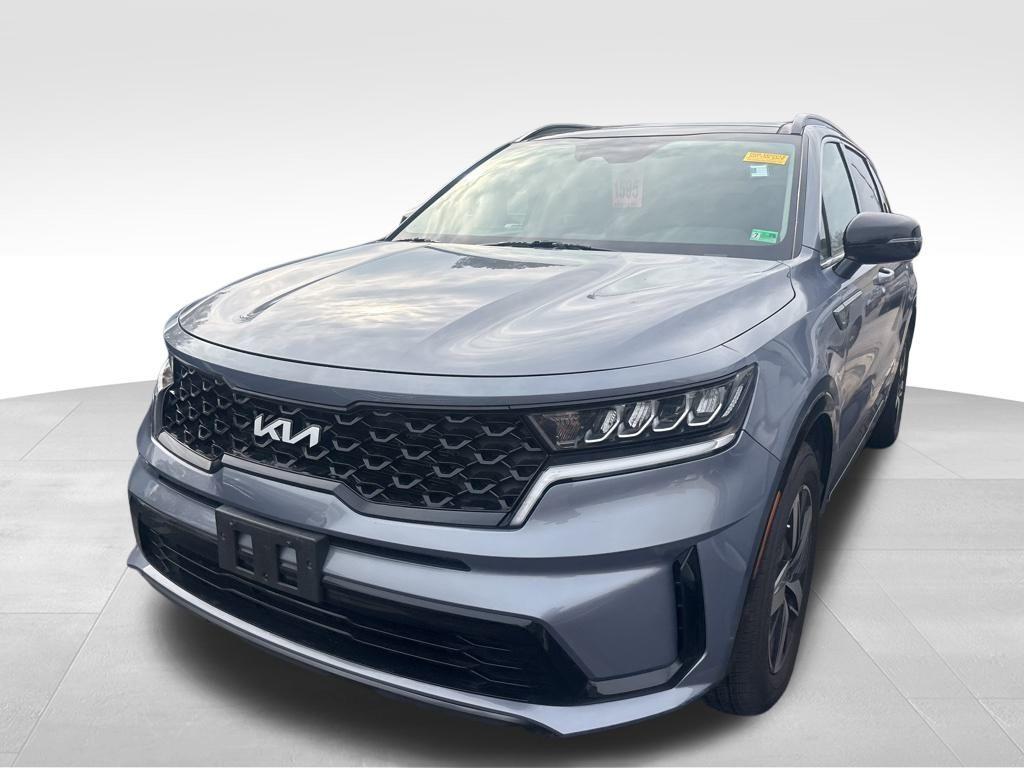 used 2022 Kia Sorento car, priced at $24,625