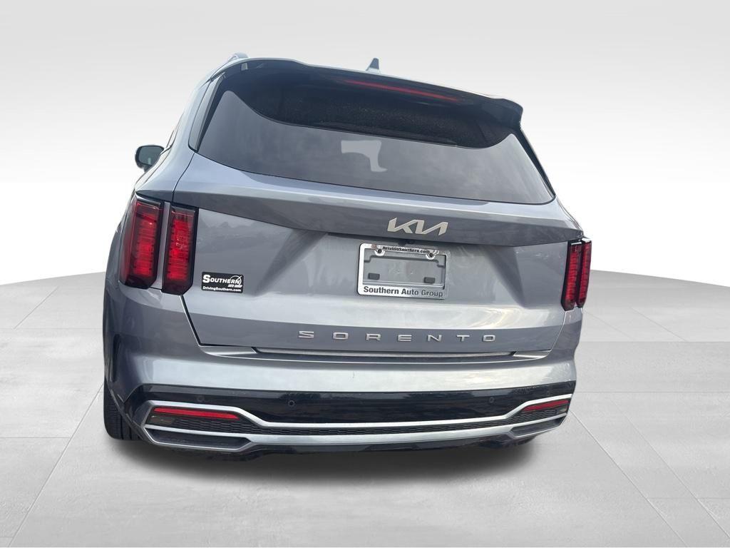 used 2022 Kia Sorento car, priced at $24,625