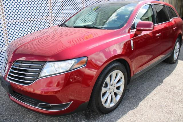 used 2018 Lincoln MKT car, priced at $20,988
