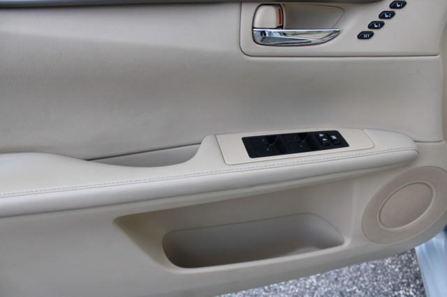 used 2013 Lexus ES 350 car, priced at $14,988