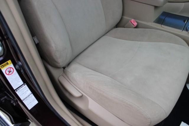 used 2013 Toyota Highlander car, priced at $15,688