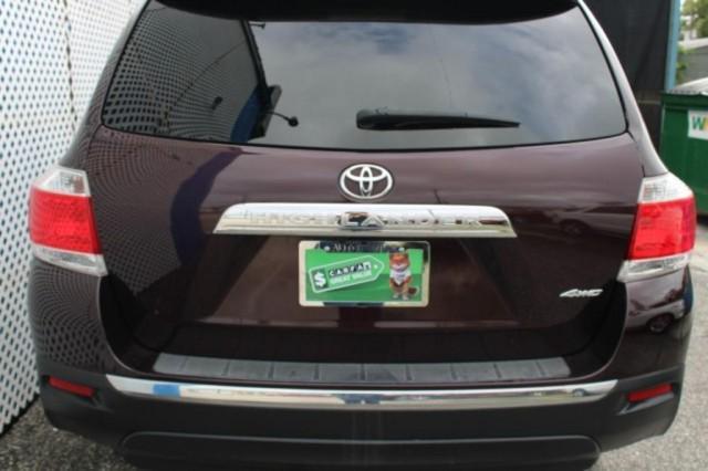 used 2013 Toyota Highlander car, priced at $15,688