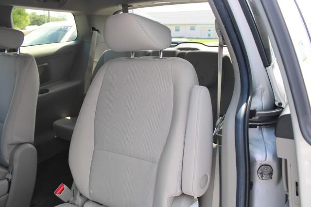used 2020 Kia Sedona car, priced at $17,988