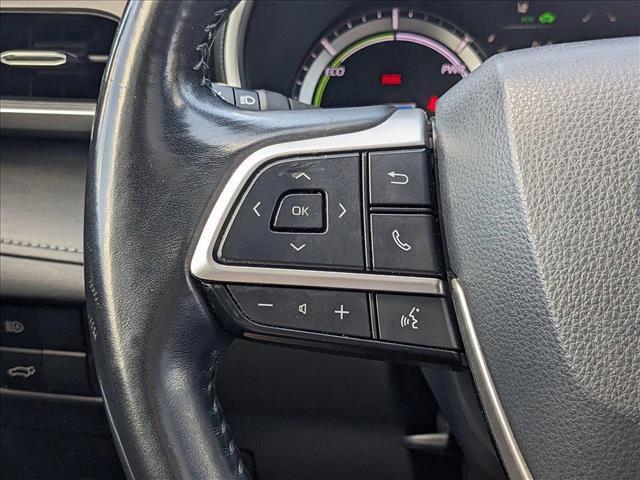 used 2022 Toyota Highlander Hybrid car, priced at $35,813