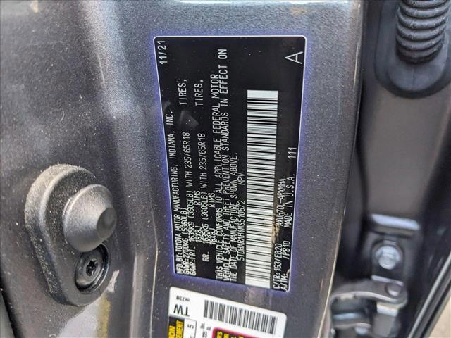 used 2022 Toyota Highlander Hybrid car, priced at $35,813
