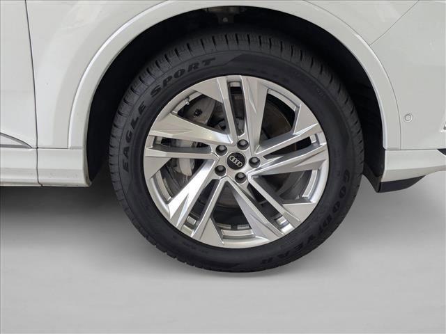 used 2024 Audi Q7 car, priced at $39,329