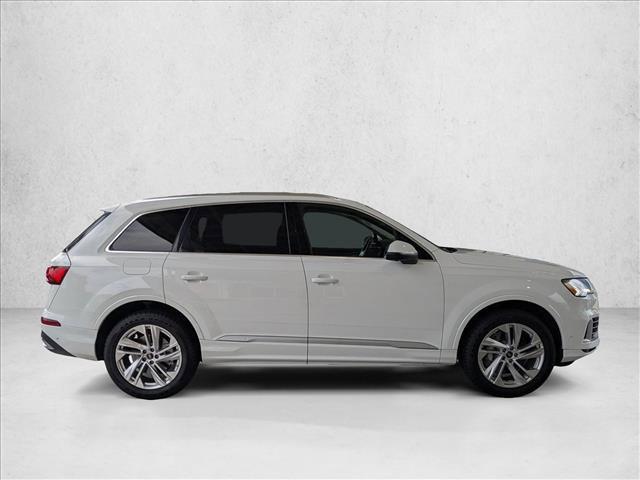 used 2024 Audi Q7 car, priced at $39,329