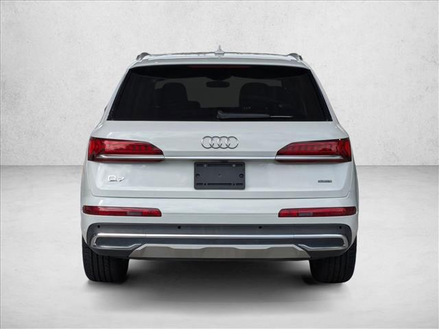 used 2024 Audi Q7 car, priced at $39,329