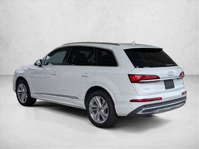 used 2024 Audi Q7 car, priced at $39,329