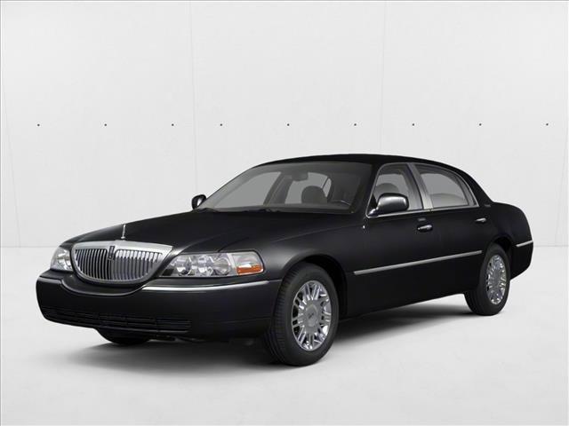 used 2011 Lincoln Town Car car, priced at $9,198