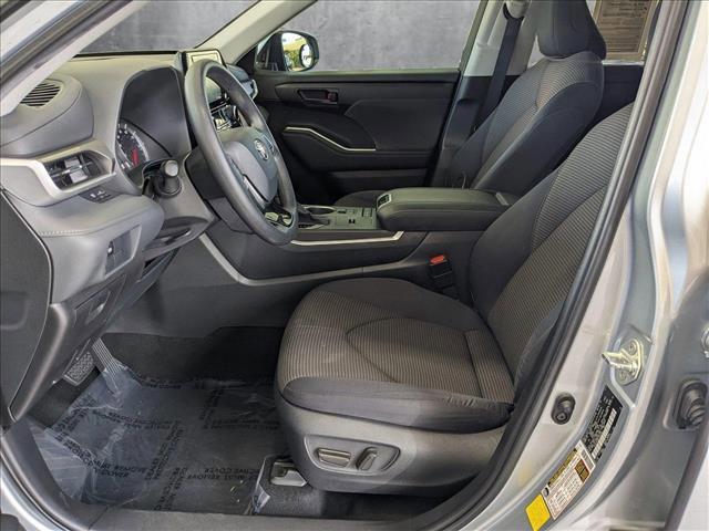 used 2020 Toyota Highlander car, priced at $28,398