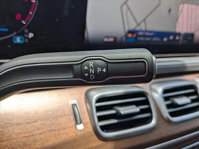 used 2024 Mercedes-Benz GLE 450 car, priced at $67,798