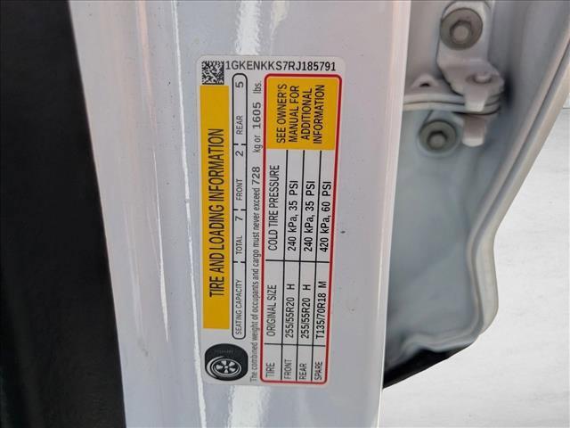 used 2024 GMC Acadia car, priced at $33,998