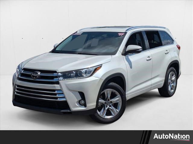 used 2017 Toyota Highlander car, priced at $17,298