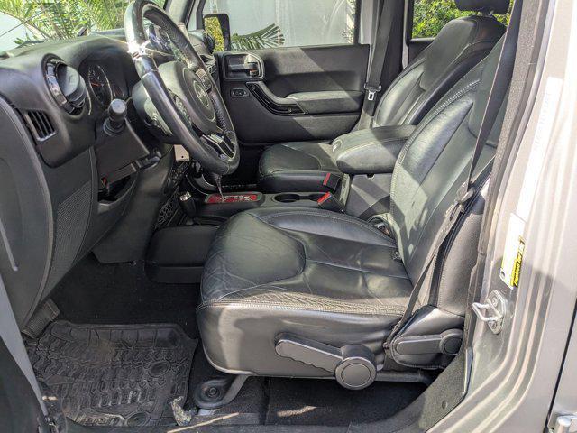 used 2015 Jeep Wrangler Unlimited car, priced at $18,724