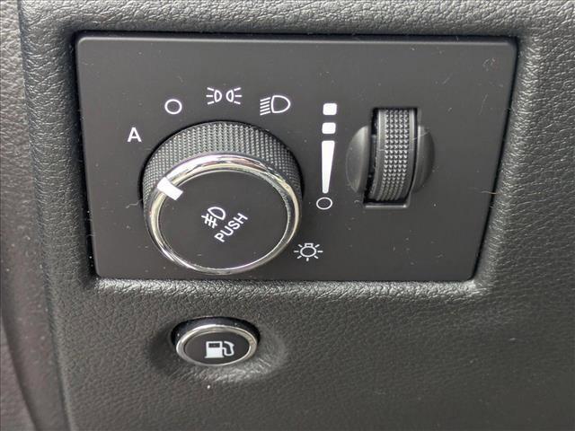 used 2015 Jeep Grand Cherokee car, priced at $13,998