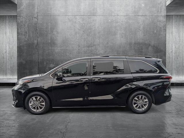 used 2023 Toyota Sienna car, priced at $34,998