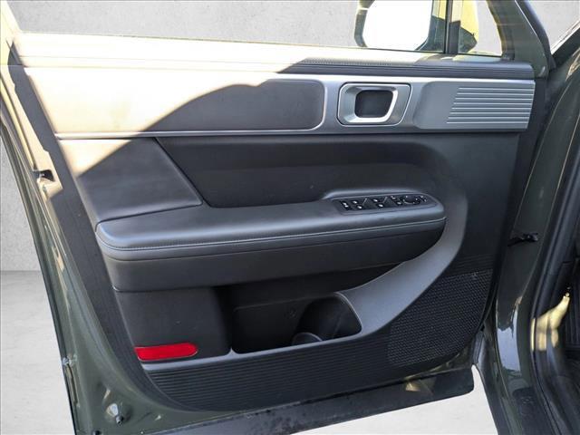 used 2024 Hyundai Santa Fe car, priced at $25,998