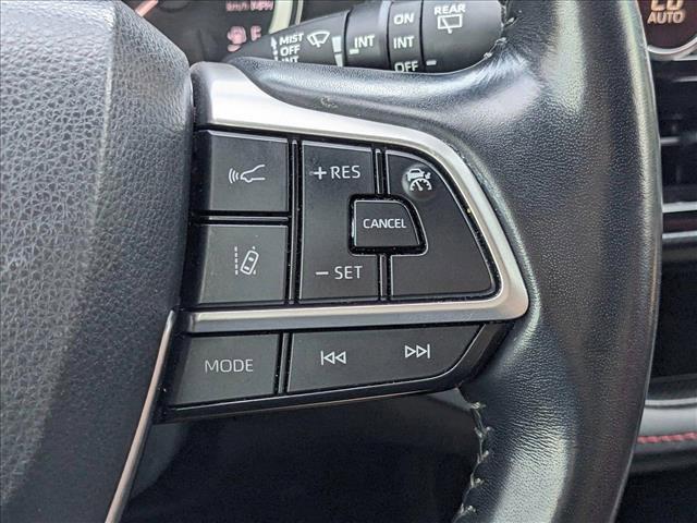 used 2023 Toyota Highlander car, priced at $38,998