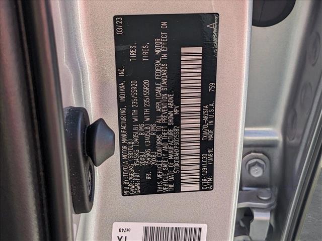 used 2023 Toyota Highlander car, priced at $38,998