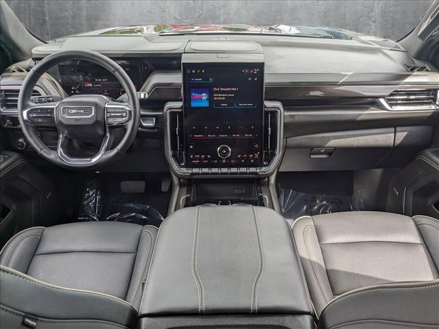 used 2025 GMC Yukon XL car, priced at $71,798