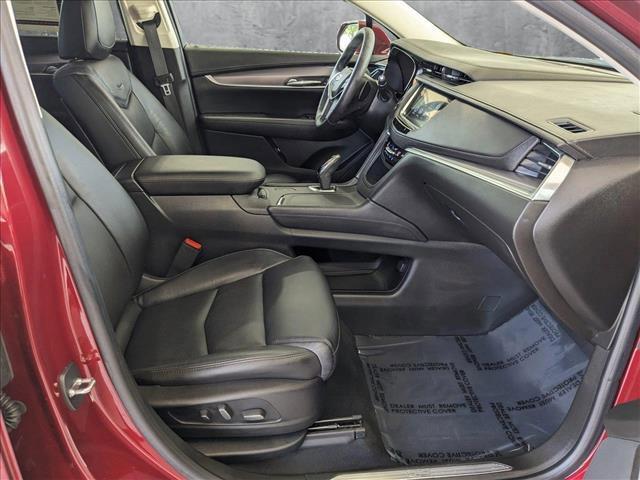 used 2017 Cadillac XT5 car, priced at $21,498