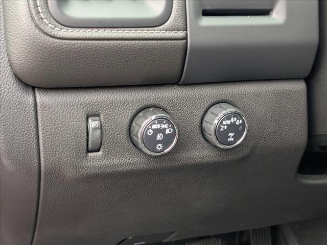 used 2022 GMC Canyon car, priced at $31,398