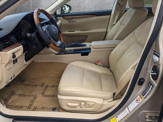 used 2014 Lexus ES 300h car, priced at $20,898