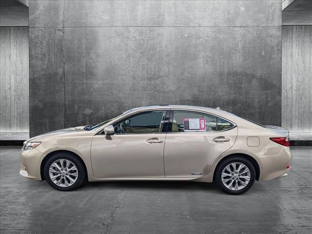 used 2014 Lexus ES 300h car, priced at $20,898