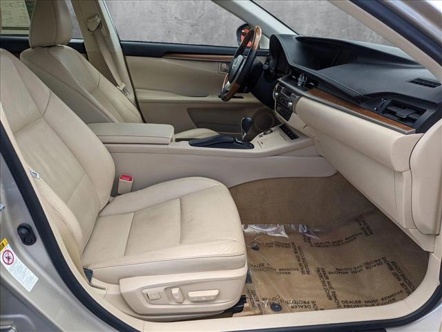 used 2014 Lexus ES 300h car, priced at $20,898