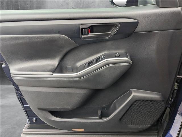 used 2021 Toyota Highlander car, priced at $20,798