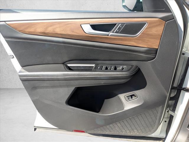 used 2024 Volkswagen Atlas car, priced at $28,298