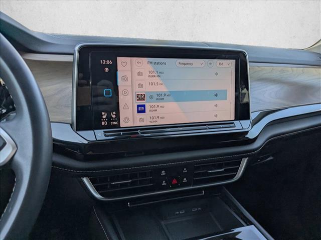 used 2024 Volkswagen Atlas car, priced at $28,298