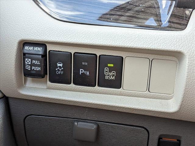 used 2017 Toyota Sienna car, priced at $18,298