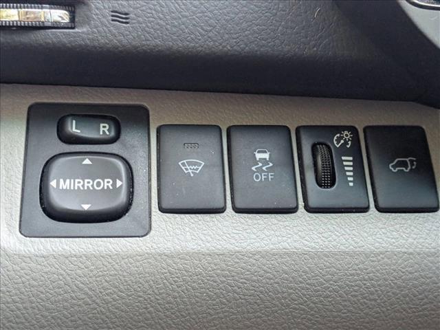 used 2012 Toyota Highlander car, priced at $12,498