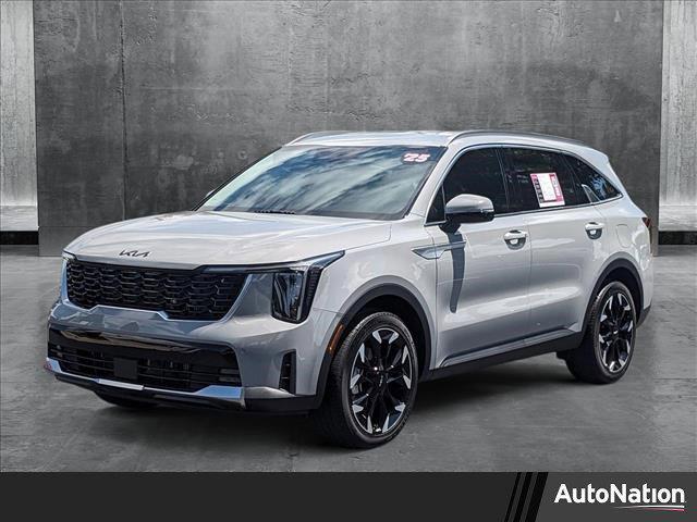 used 2025 Kia Sorento car, priced at $35,498