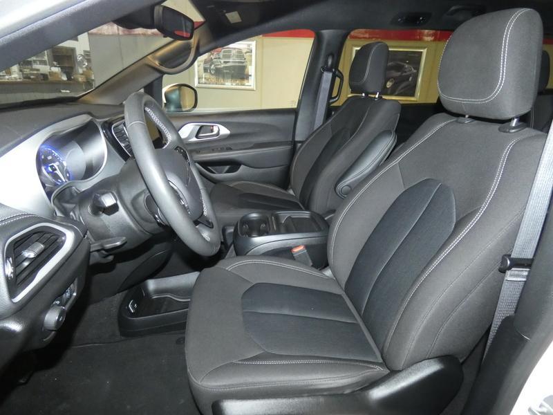 used 2023 Chrysler Pacifica car, priced at $26,950