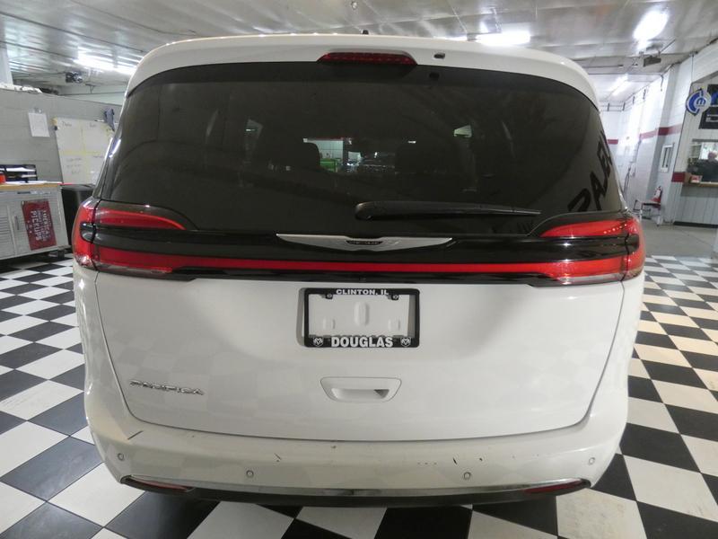 used 2023 Chrysler Pacifica car, priced at $26,950