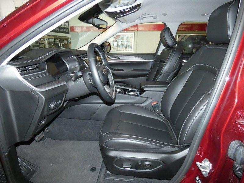 used 2022 Jeep Grand Cherokee L car, priced at $39,900