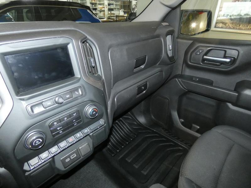 used 2024 Chevrolet Silverado 1500 car, priced at $29,700